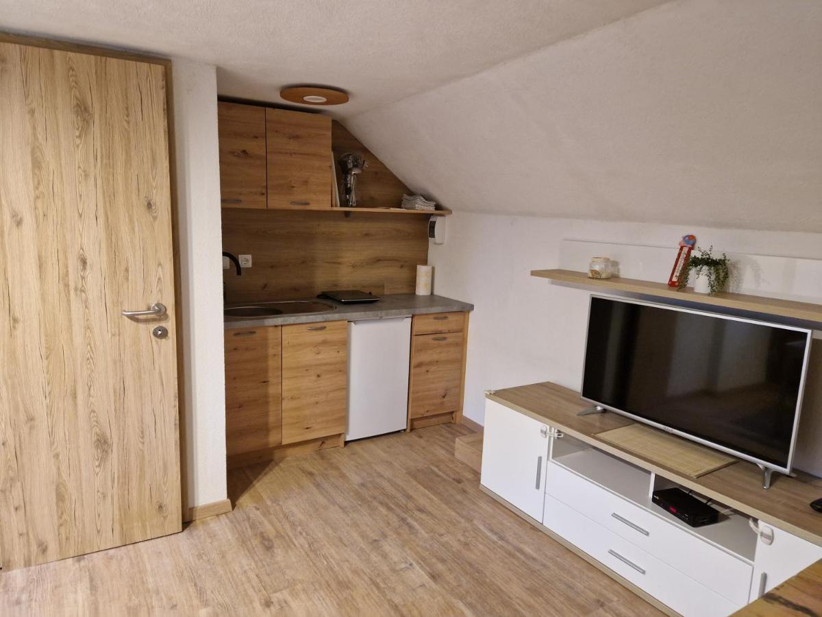 Koca Na Pikovem Apartment Crna na Koroskem ภายนอก รูปภาพ